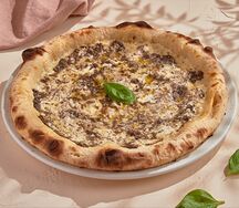 Пицца с трюфельным соусом