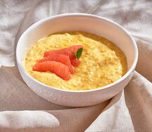 Рисовая каша на кокосовом молоке с грейпфрутом и манго