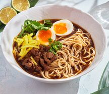 Суп с говядиной и лапшой