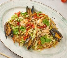 Wok с морепродуктами