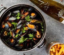 Мидии в соусе белое вино 