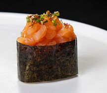 Суши Спайси с лососем