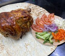 Курица гриль Комплект (лаваш, овощи, соус)
