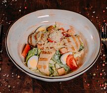 Цезарь с курицей