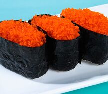 Гункан с тобико
