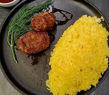 Котлета куриная с рисом шафран