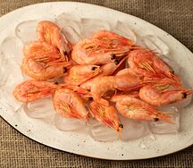 Отварные креветки в пиве