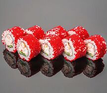 Калифорния со снежным крабом и тигровой креветкой