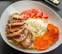 Цезарь с копченой курицей