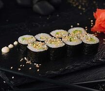 Маки Авокадо 