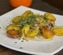 Картофель по-деревенски с грибами