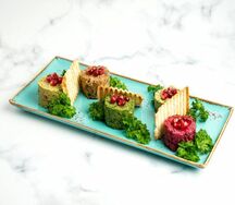 Ассорти пхали