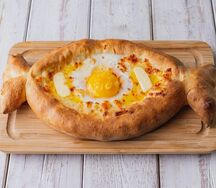 Хачапури по-аджарски