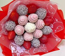 Букет из клубники в шоколаде Москва