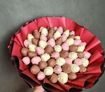 Букет из клубники в шоколаде Влюбленность