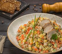 Салат столичный с куриным филе