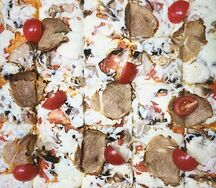 МясПицца Острая Испанская с лемонграссом