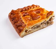 Пирог с курицей и грибами