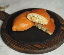 Пирожок с капустой