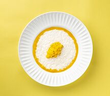 Каша рисовая, кокосовое молоко, манго