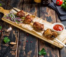 Шашлык из cвинoй шейки