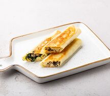 Блины с сыром, грибами и зеленью