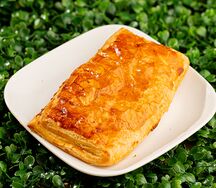 Слойка Ветчина-сыр 