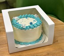 Бенто-торт йогуртовый с ягодами 