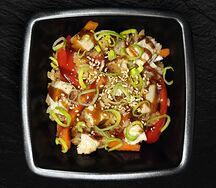 Вок Тори с рисом и курицей