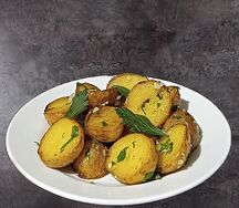 Картофель беби с чесноком