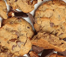 Печенье Cookievruki с молочным шоколадом и грецким орехом