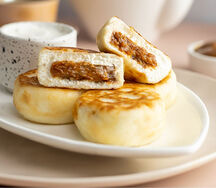 Сырники домашние с варёной сгущенкой