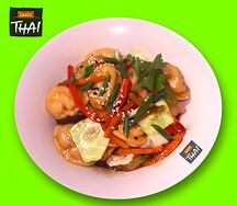 Мини-пельмени с овощами в соусе на выбор