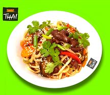 Пшеничная лапша ВОК с начинкой и соусом на выбор