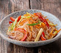 Удон мини с говядиной и овощами