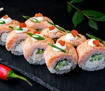 Ролл Опалённый с сёмгой
