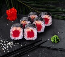 Маки с тунцом