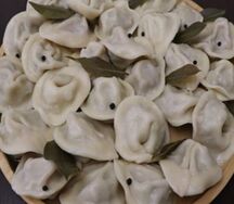 Пельмени с курицей (ручная лепка)