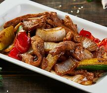 Филе курицы с овощами