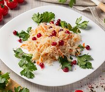 Салат из квашеной капусты