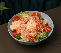 Цезарь с креветками 