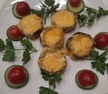 Шампиньоны, запеченные с сыром
