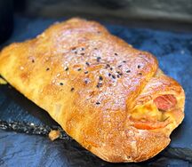 Закрытая пицца