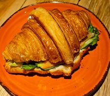 Круассан Лосось