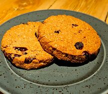 Овсяное печенье с вяленой клюквой