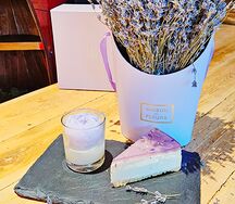 Свеча и Чизкейк Лаванда
