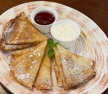 Блинчики классические с домашними джемом