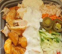 Шаверма на тарелке гигант