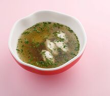 Куриный суп с фрикадельками