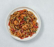 Удон с креветками в азиатском стиле